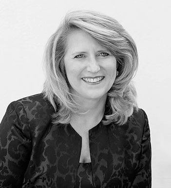 Laura Baxter - Expertin für Körpersprache und Haltung Laura Baxter - Expertin für Körpersprache und Haltung